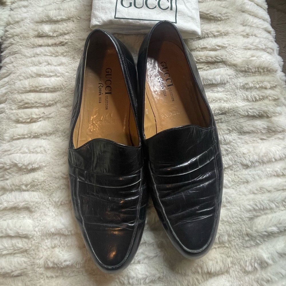 Gucci shoes
